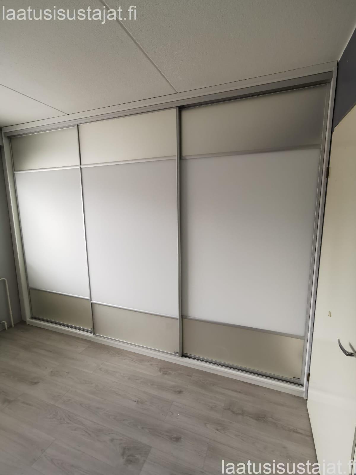 Hopeanharmaa jakolistoin